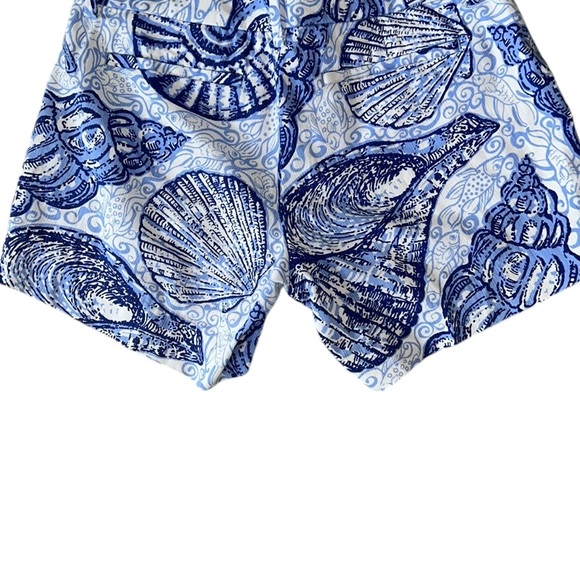 Lilly Pulitzer Callahan Blue & White Shorts in Popped Up Stuffed Shells Print  2 - Picture 9 of 15